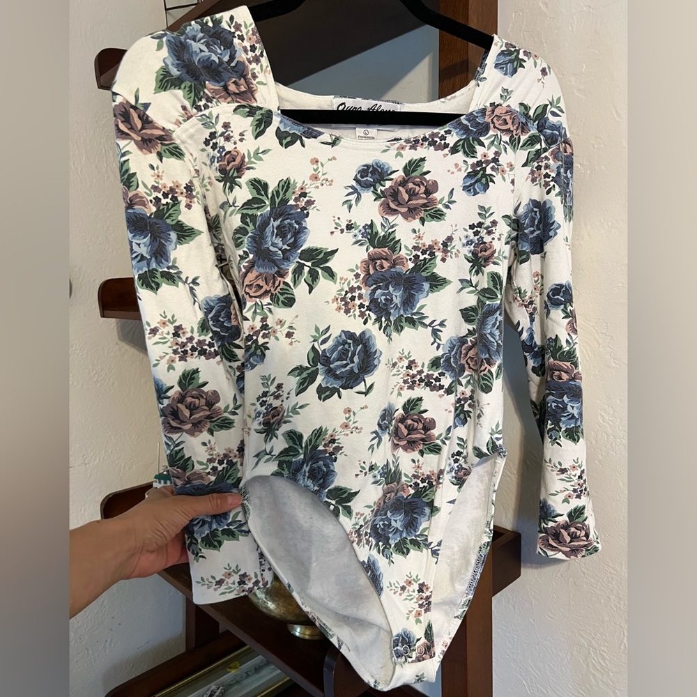 90’s floral bodysuit